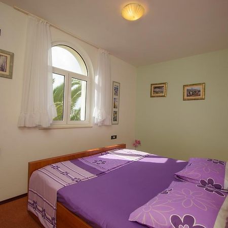 Apartments Jerkunica Rogoznica  Zimmer foto